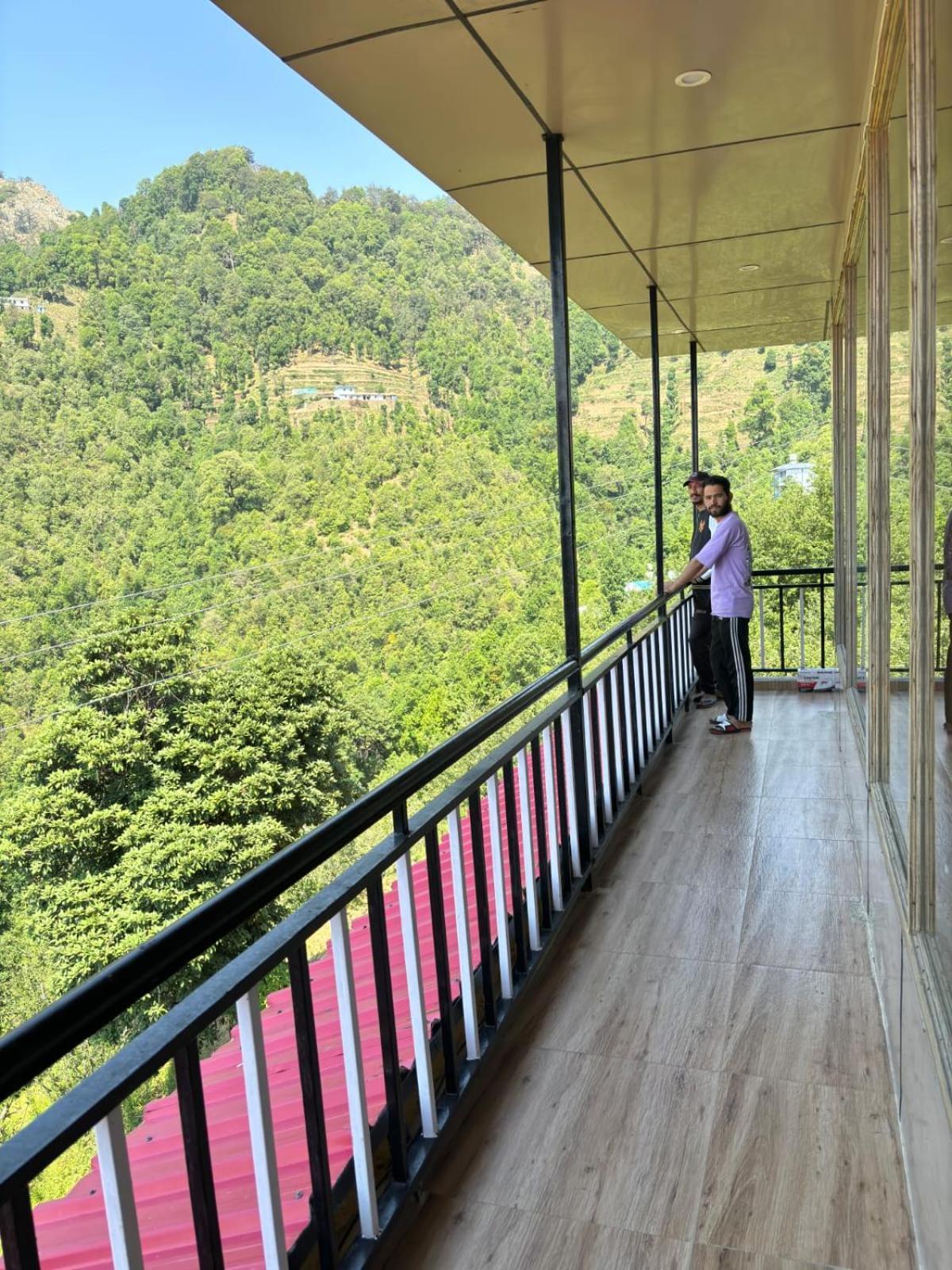 The Groove Garden Dhanolti Данаулти Екстериор снимка